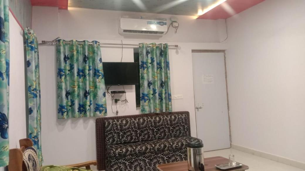 New Hotel Rajvihar Pachmarhi Luaran gambar
