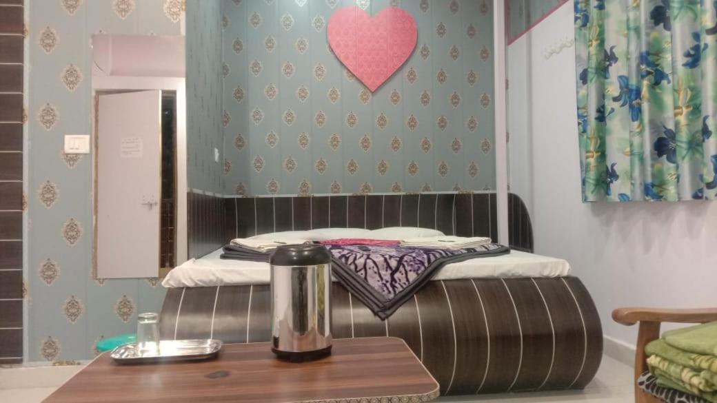 New Hotel Rajvihar Pachmarhi Luaran gambar