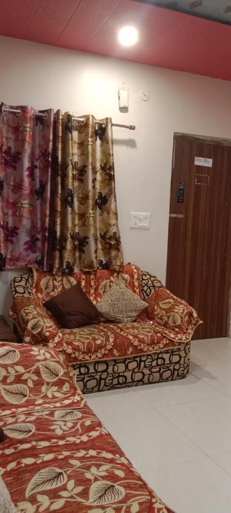 New Hotel Rajvihar Pachmarhi Luaran gambar